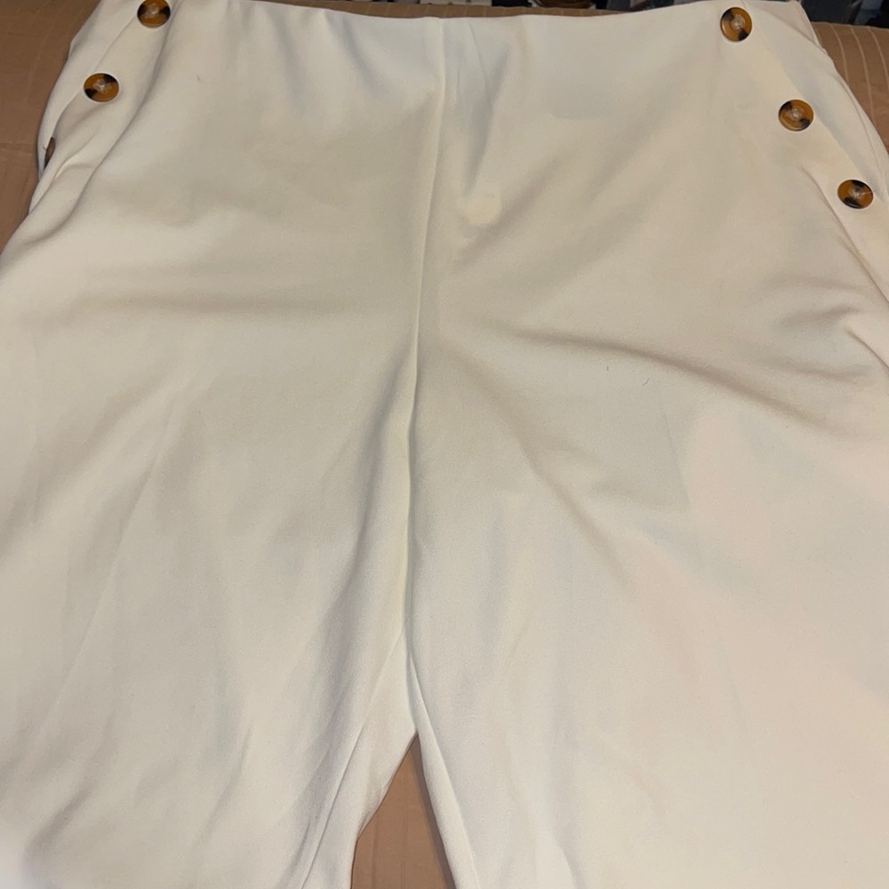 Wide legs pants